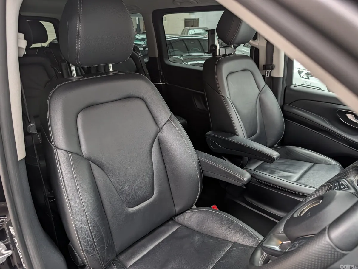 Mercedes-Benz V-Class MPV, Diesel, 2017, Black