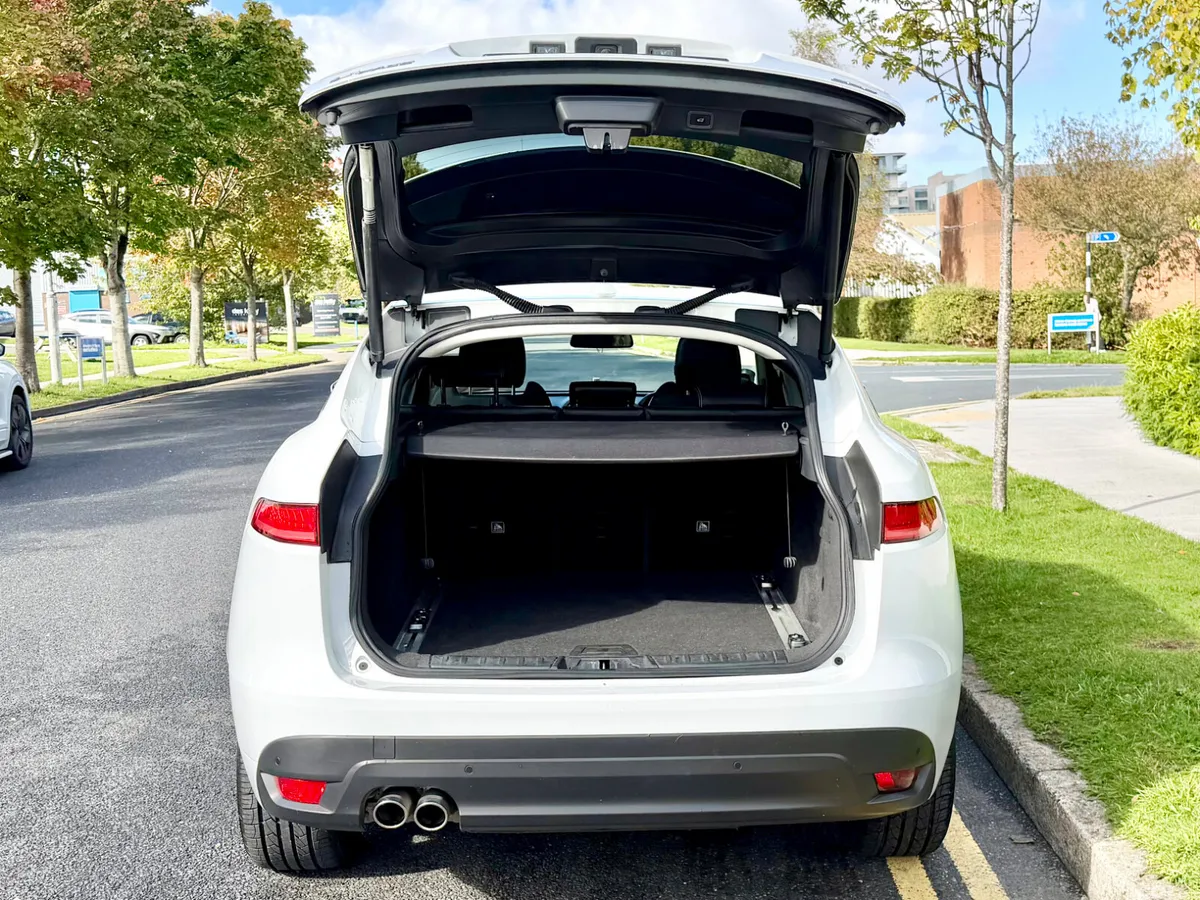 Jaguar F-Pace SUV, Diesel, 2018, White