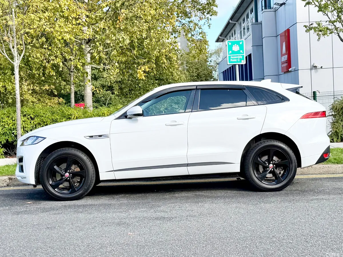 Jaguar F-Pace SUV, Diesel, 2018, White