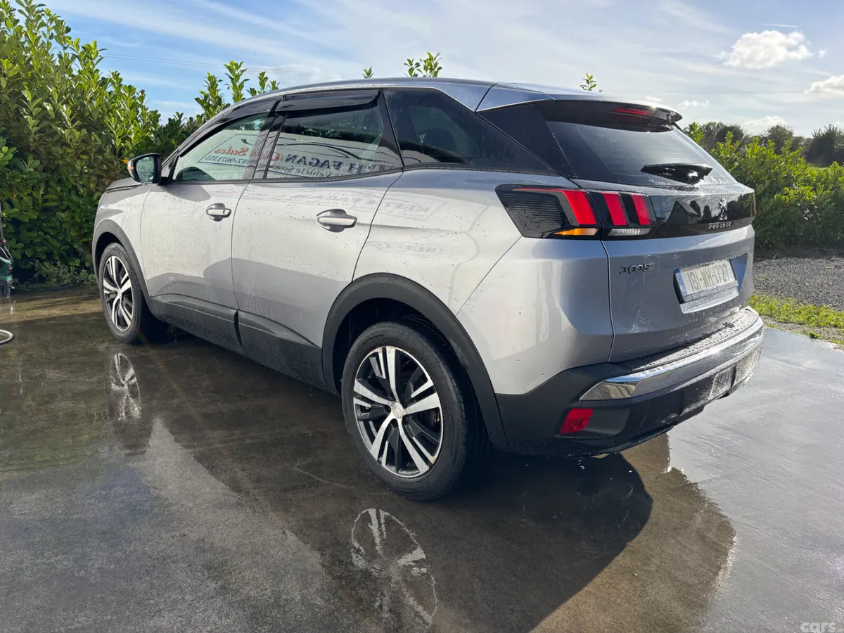 Peugeot 3008 MPV, Diesel, 2018, Grey