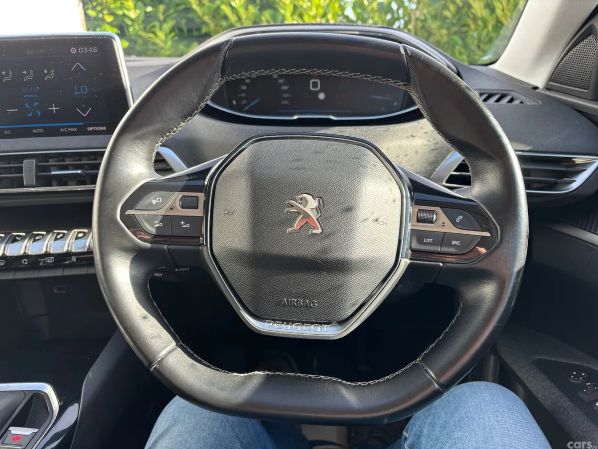 Peugeot 3008 MPV, Diesel, 2018, Grey