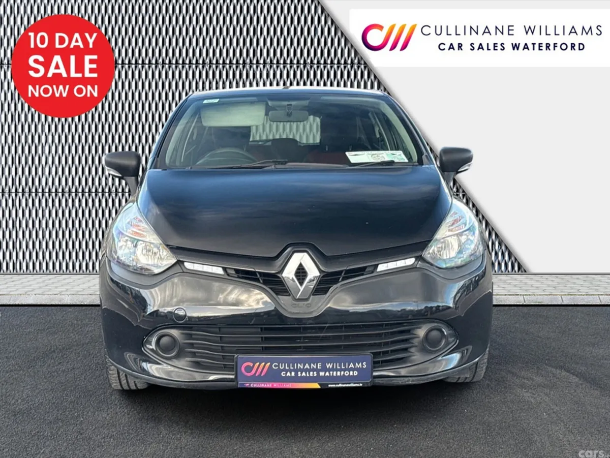 Renault Clio Hatchback, Petrol, 2017, Black