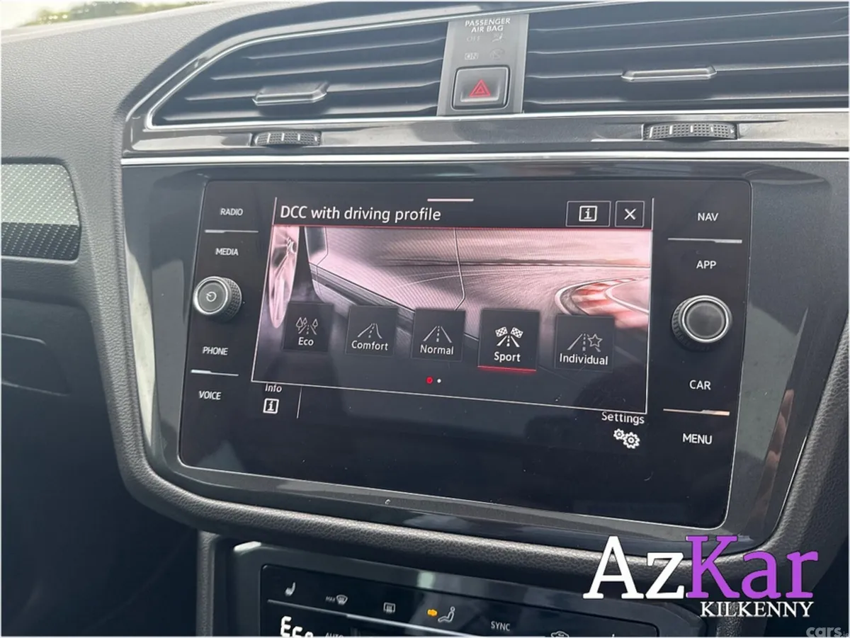 Volkswagen Tiguan SUV, Petrol Plug-in Hybrid, 2023, White