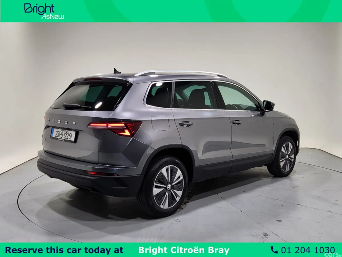 Skoda Karoq SUV, Petrol, 2023, Grey