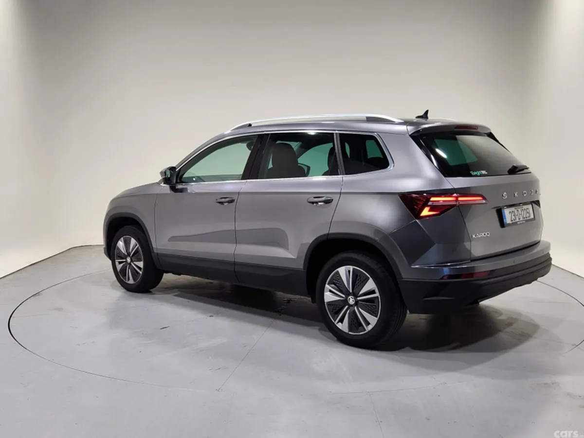 Skoda Karoq SUV, Petrol, 2023, Grey