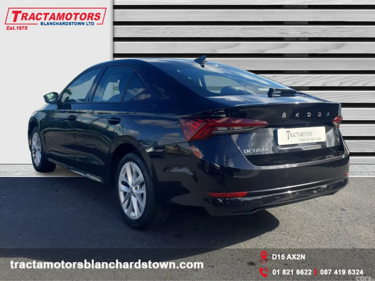 Skoda Octavia Hatchback, Diesel, 2024, Black