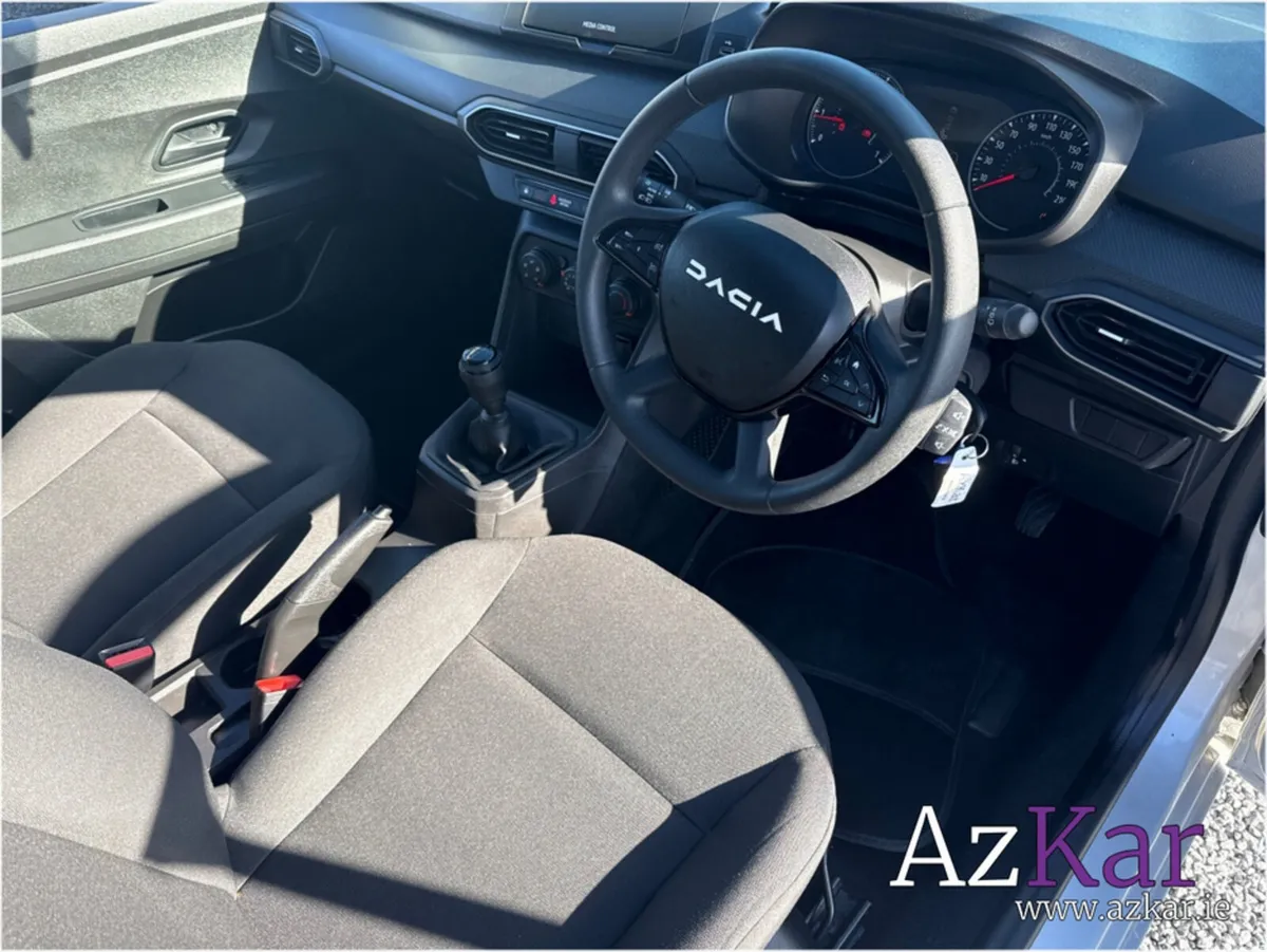 Dacia Sandero Hatchback, Petrol, 2023, Grey