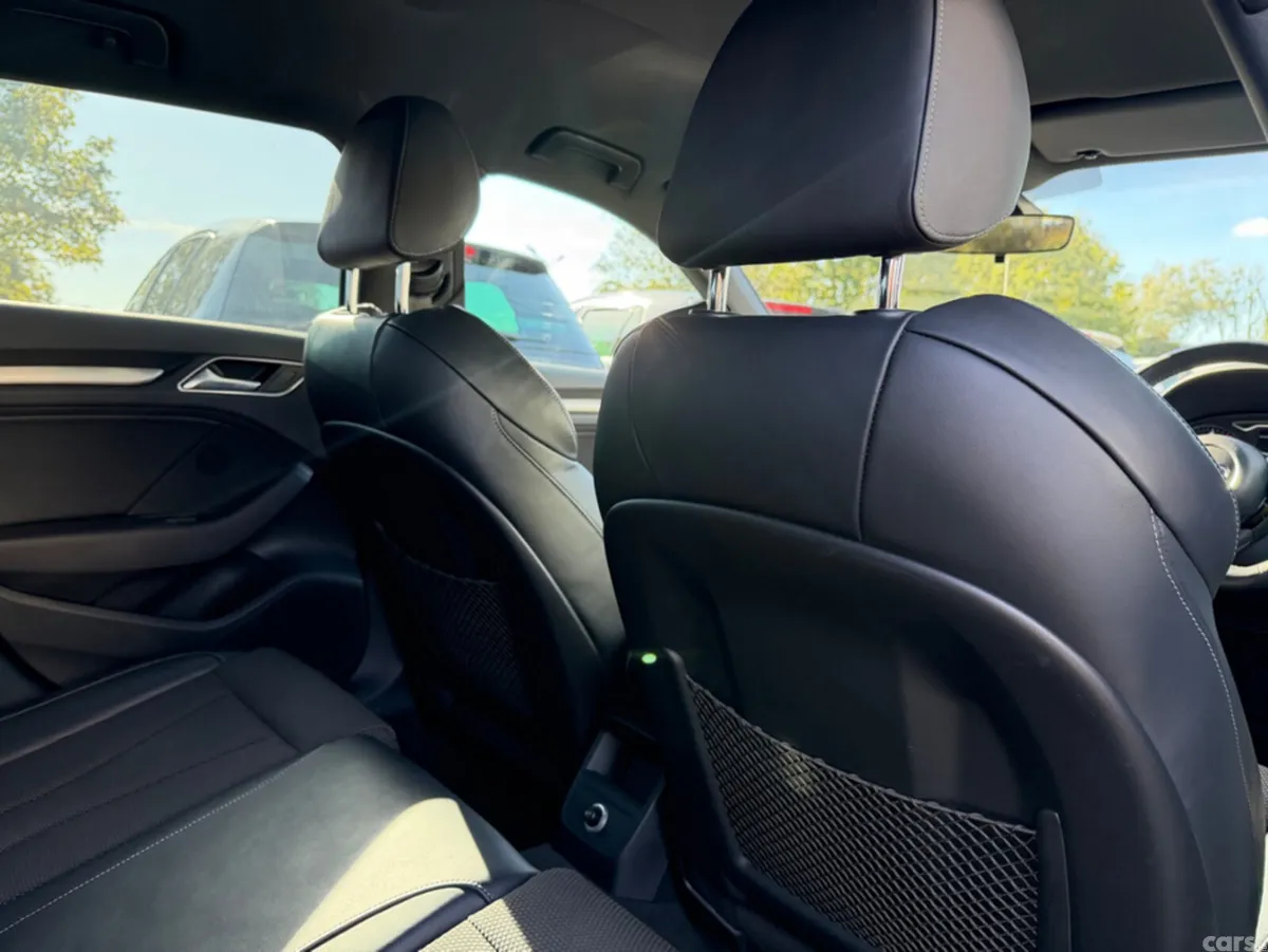 Audi A3 Hatchback, Diesel, 2018, Blue