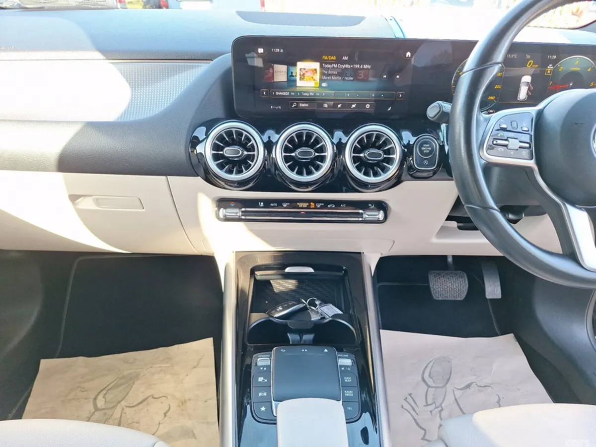 Mercedes-Benz GLA SUV, Diesel, 2023, Black