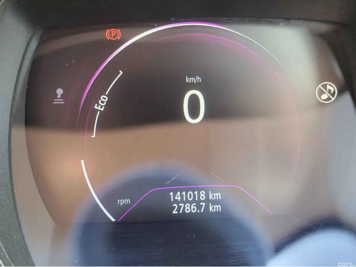 Renault Kadjar SUV, Diesel, 2016, Grey