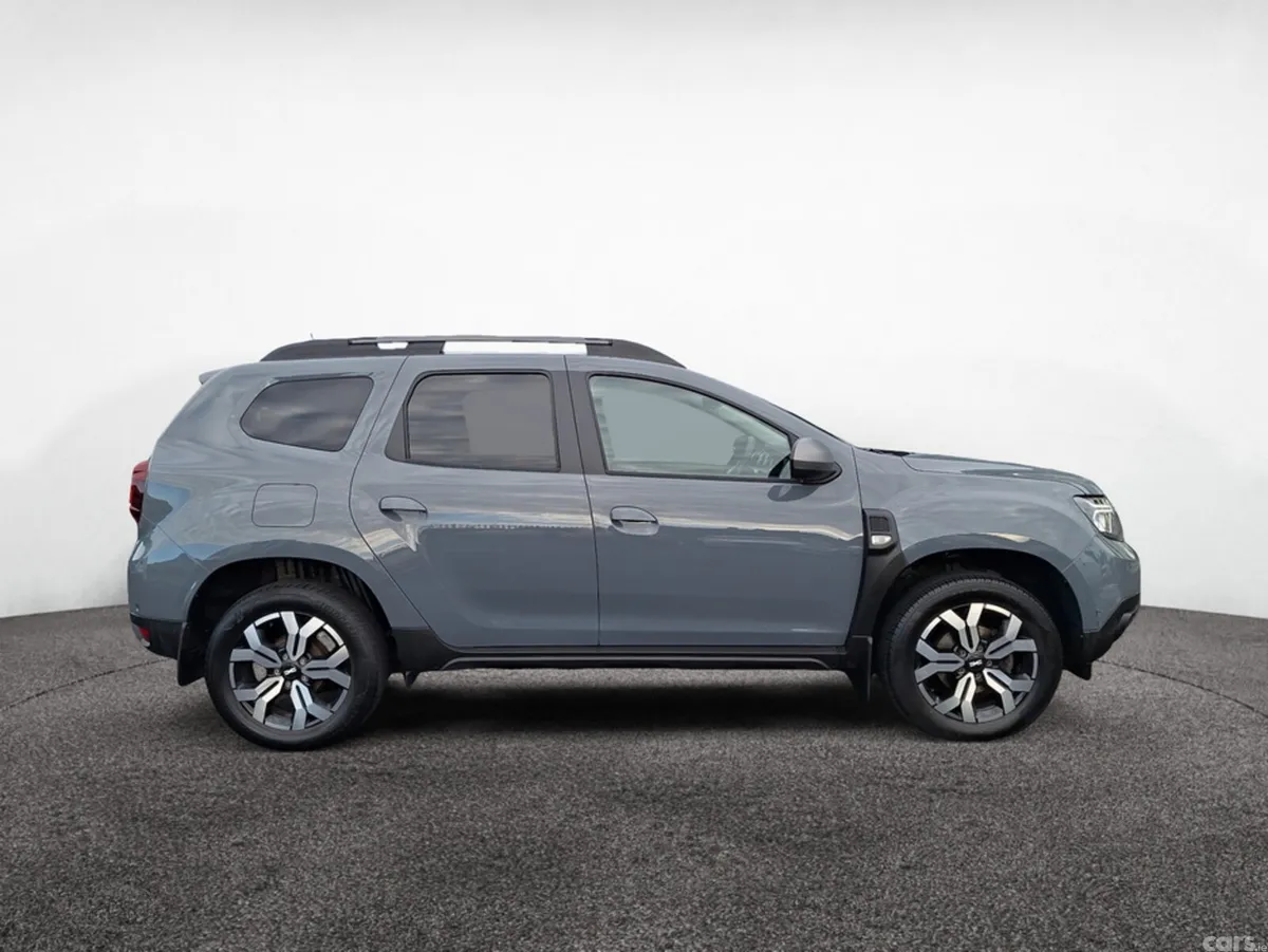 Dacia Duster MPV, Diesel, 2024, Grey