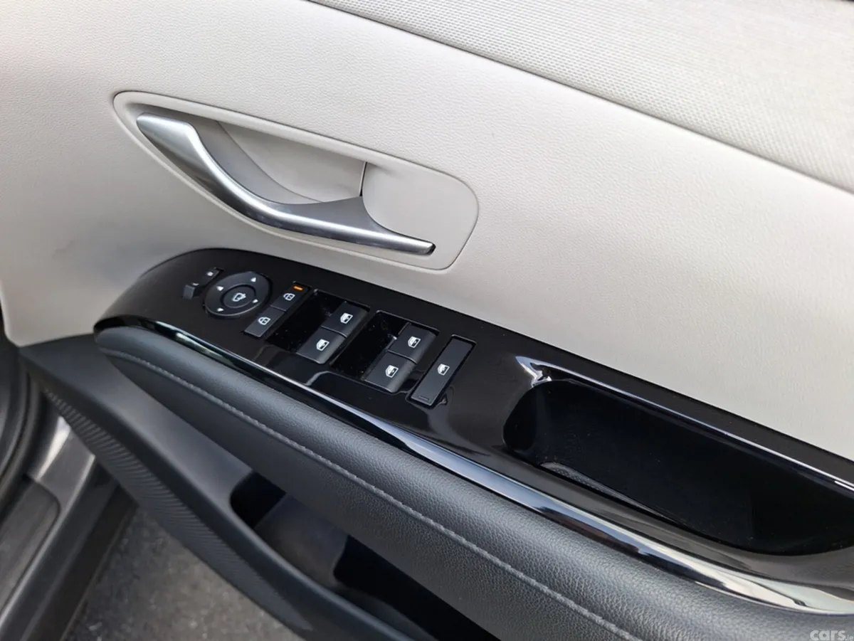 Hyundai Tucson MPV, Diesel, 2024, Grey