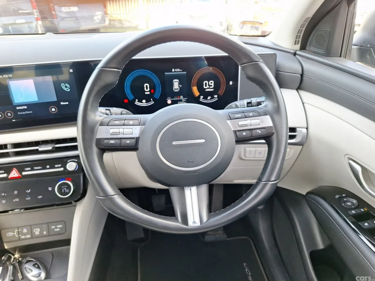 Hyundai Tucson MPV, Diesel, 2024, Grey
