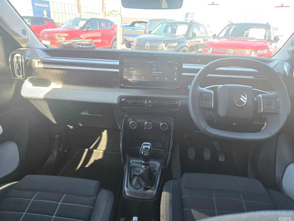 Citroen C3 Hatchback, Petrol, 2026, Blue
