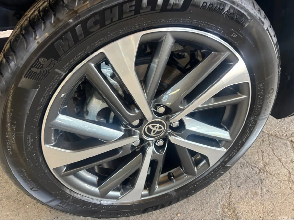 Toyota Corolla Cross SUV, Petrol Hybrid, 2023, Blue