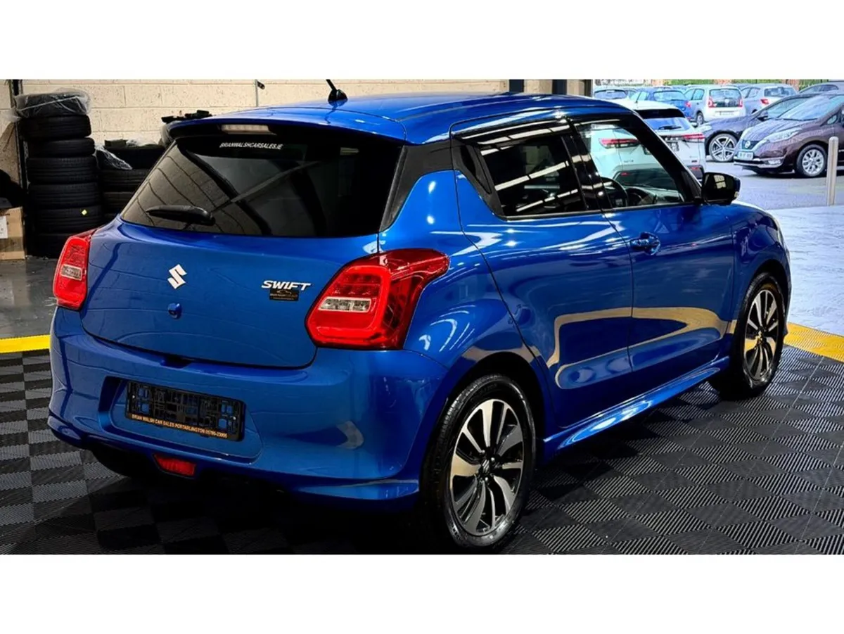 Suzuki Swift Hatchback, Petrol, 2019, Blue