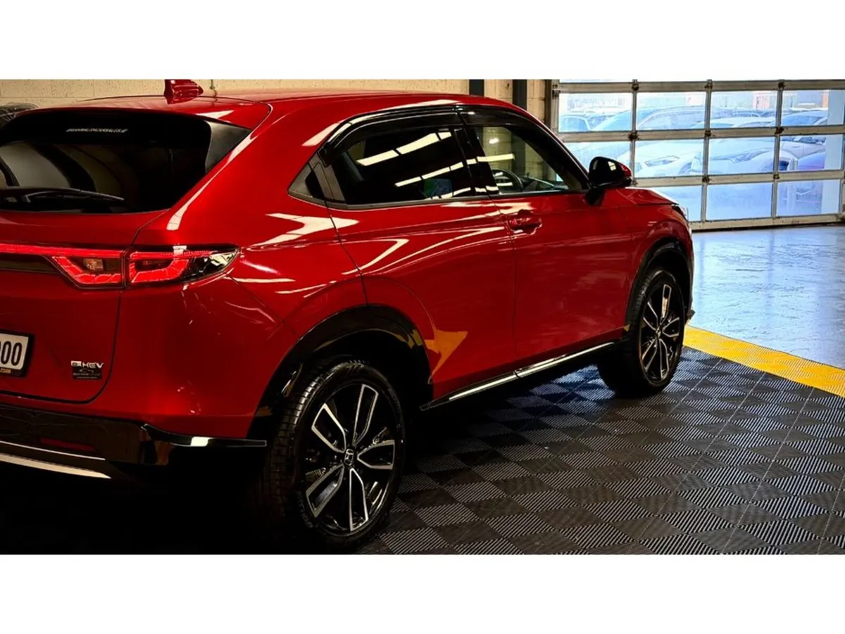 Honda Vezel SUV, Petrol Hybrid, 2022, Red