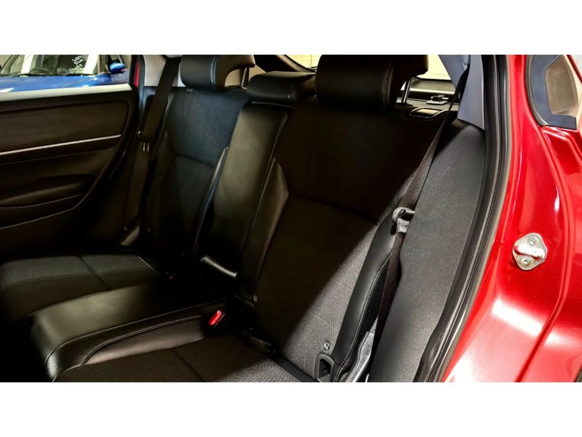Honda Vezel SUV, Petrol Hybrid, 2022, Red