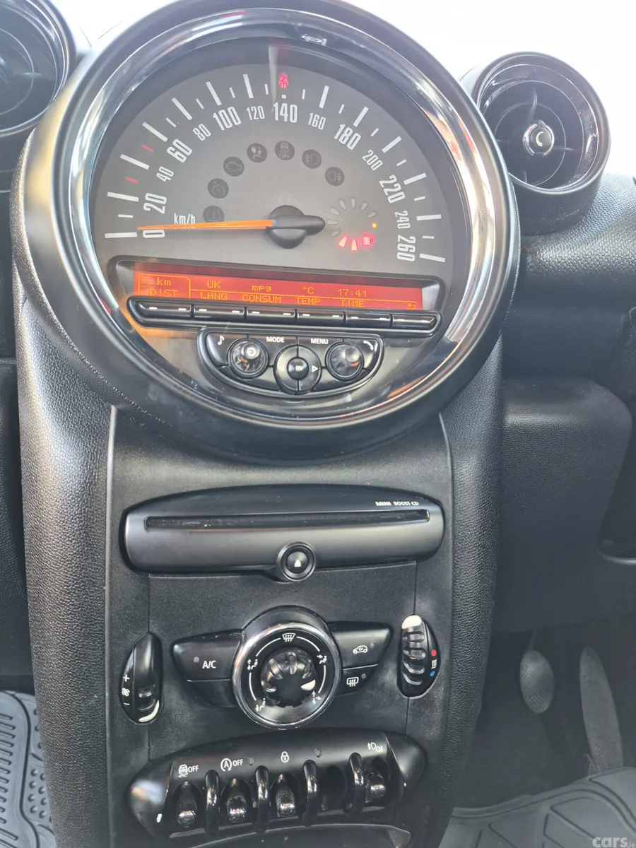 Mini Cooper Hatchback, Diesel, 2015, Red