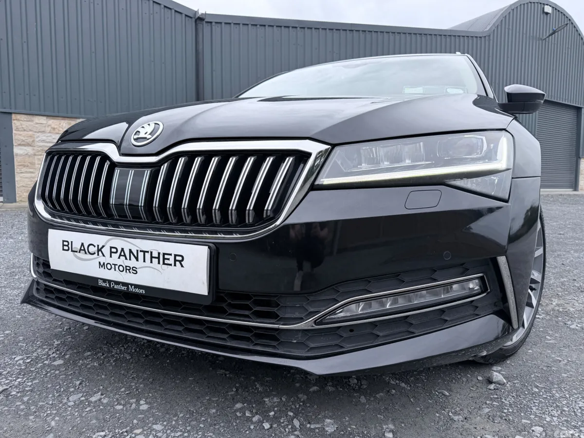 Skoda Superb Estate, Petrol, 2020, Black