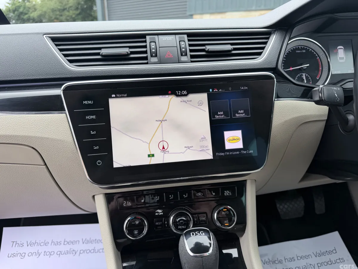 Skoda Superb Estate, Petrol, 2020, Black