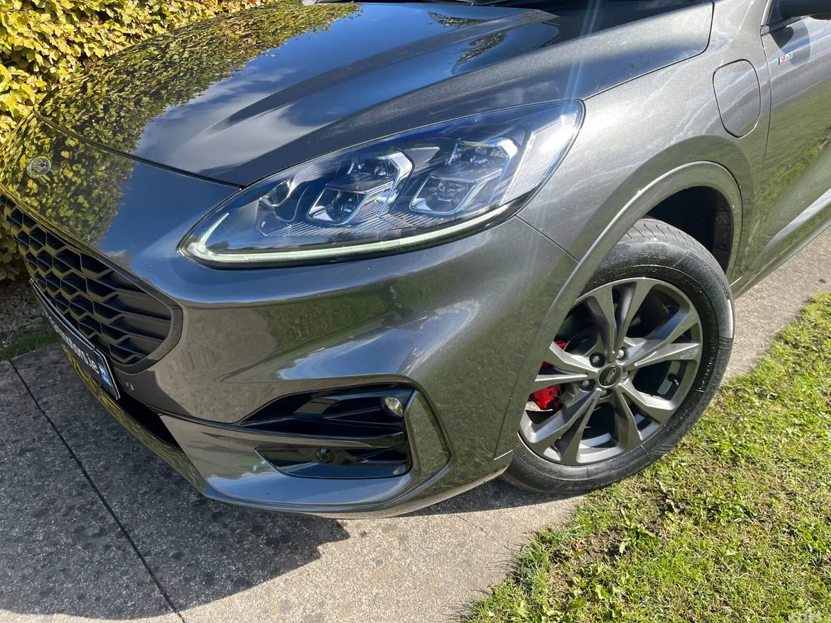 Ford Kuga SUV, Petrol Plug-in Hybrid, 2022, Grey