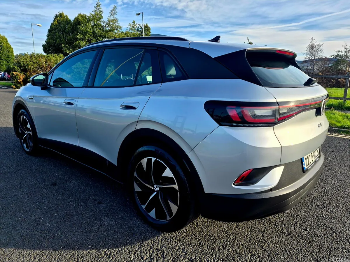 Volkswagen ID.4 Estate, Electric, 2022, Grey
