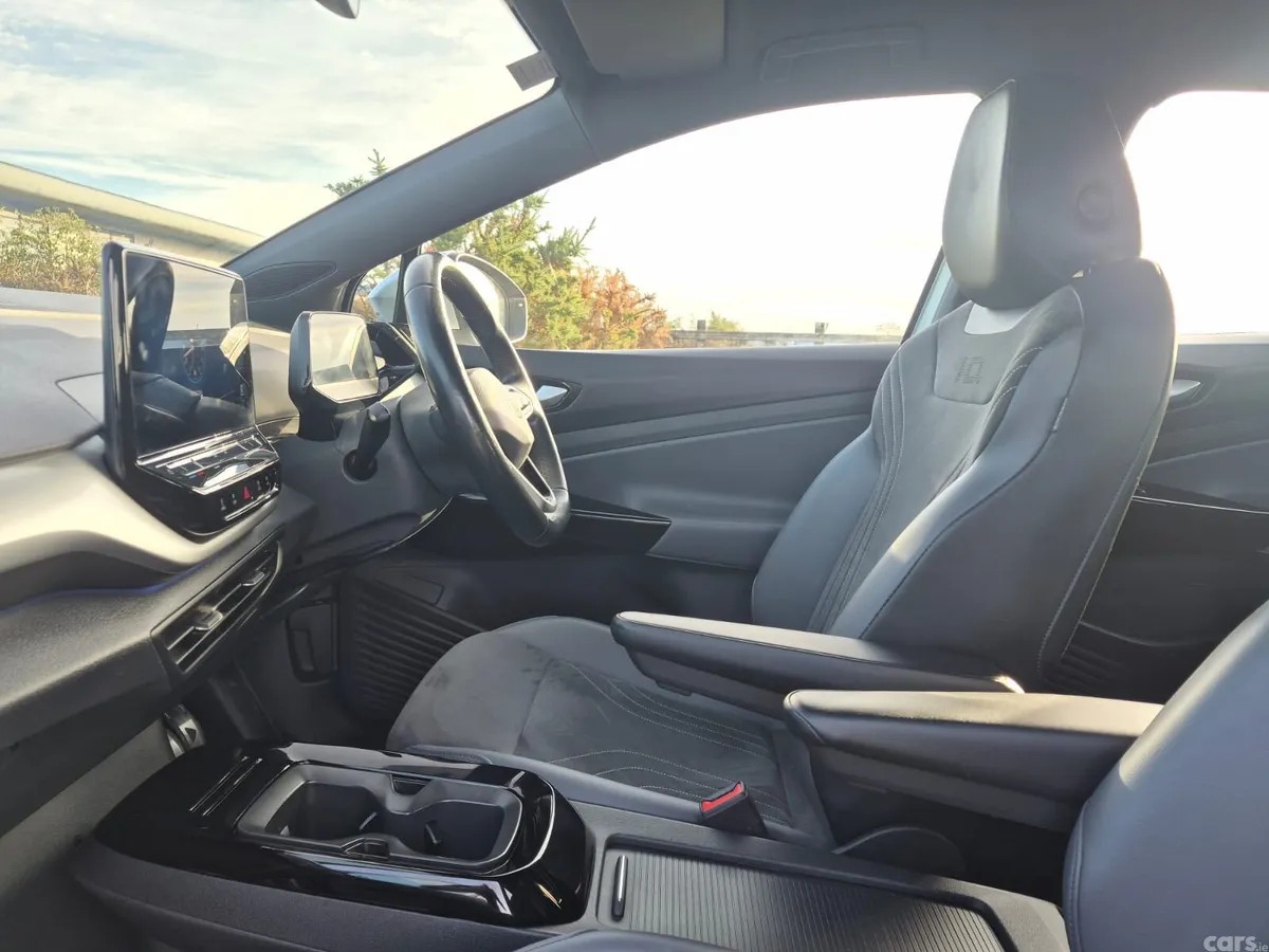 Volkswagen ID.4 Estate, Electric, 2022, Grey