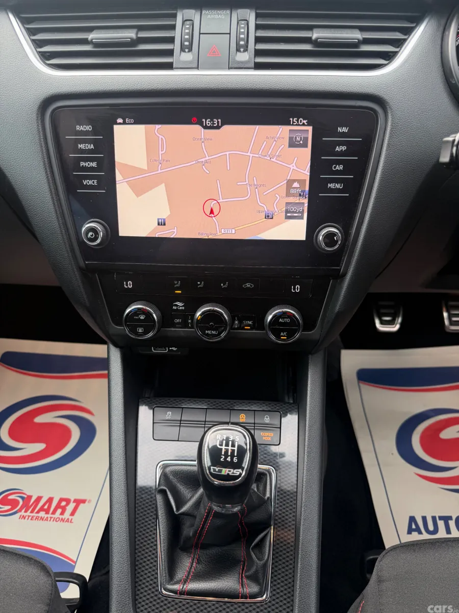 Skoda Octavia Hatchback, Diesel, 2018, Green
