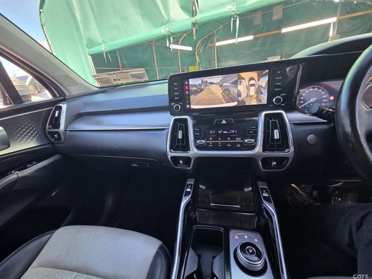 Kia Sorento MPV, Petrol Plug-in Hybrid, 2022, White
