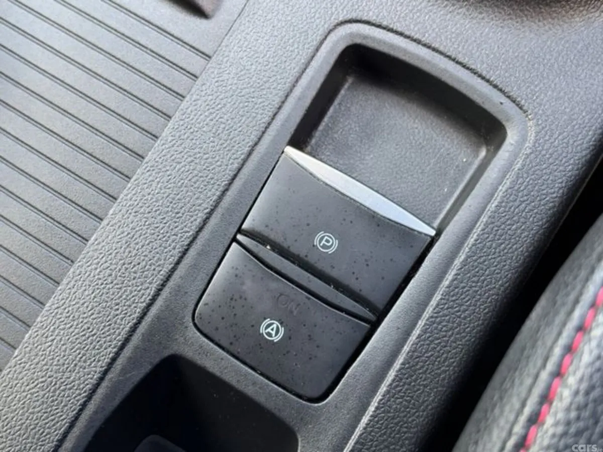 Ford Focus Hatchback, Diesel, 2019, Blue
