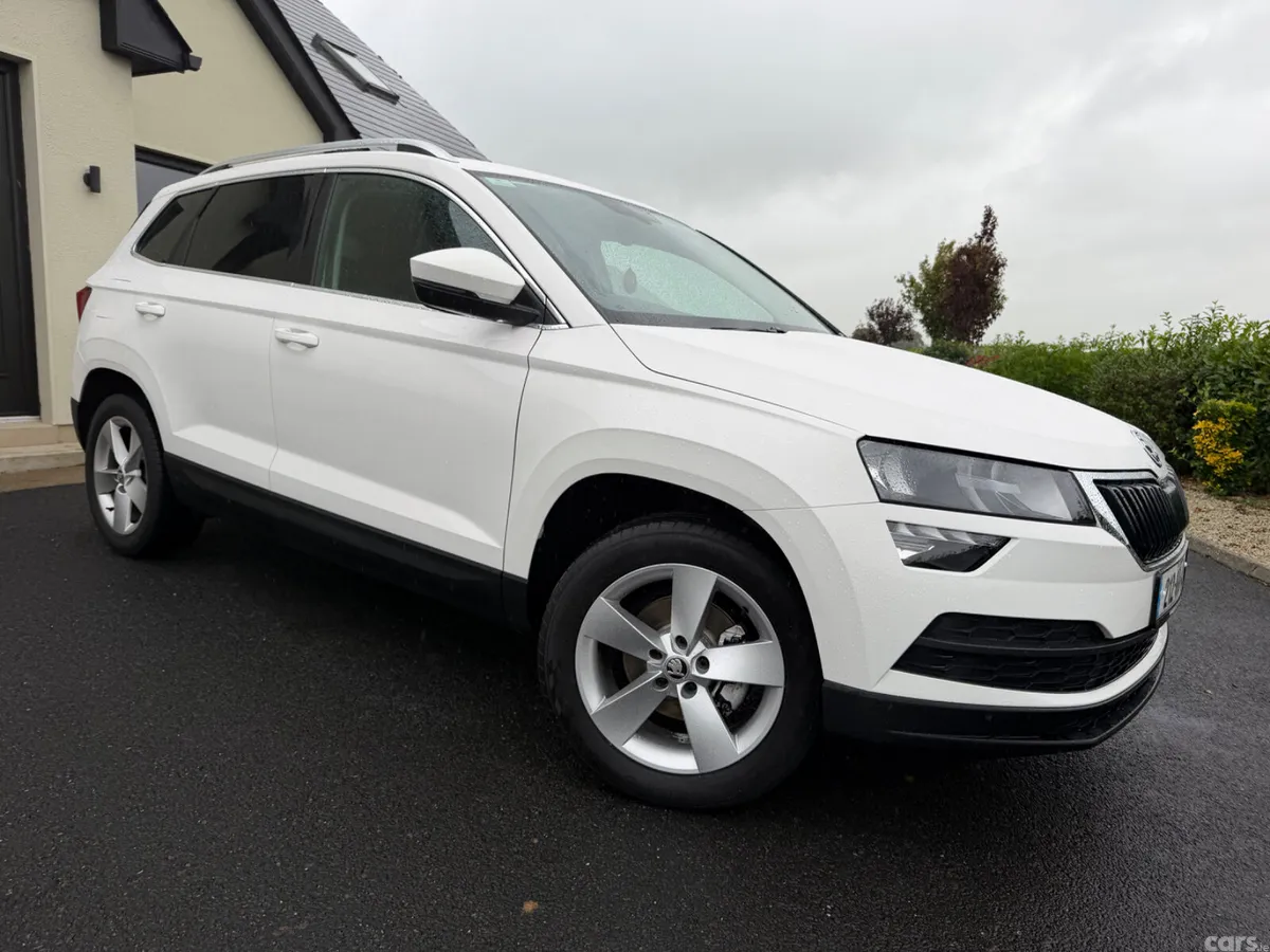 Skoda Karoq SUV, Diesel, 2021, White
