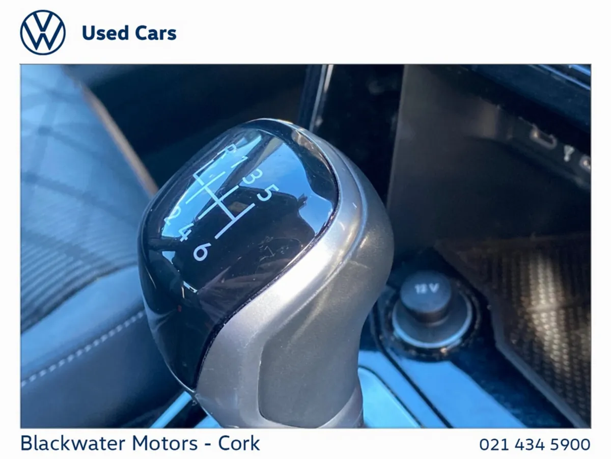Volkswagen T-Roc SUV, Petrol, 2023, Grey