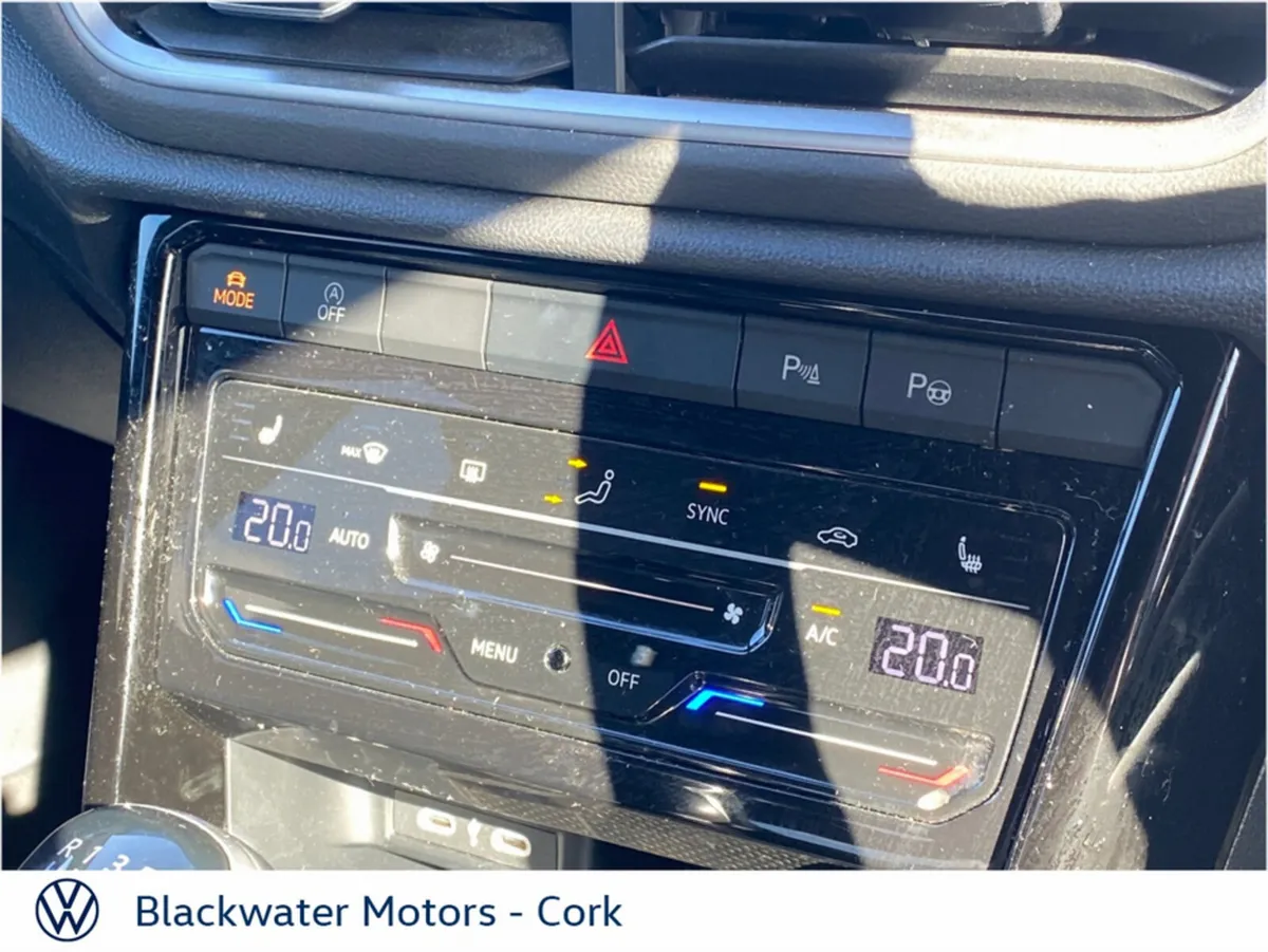Volkswagen T-Roc SUV, Petrol, 2023, Grey