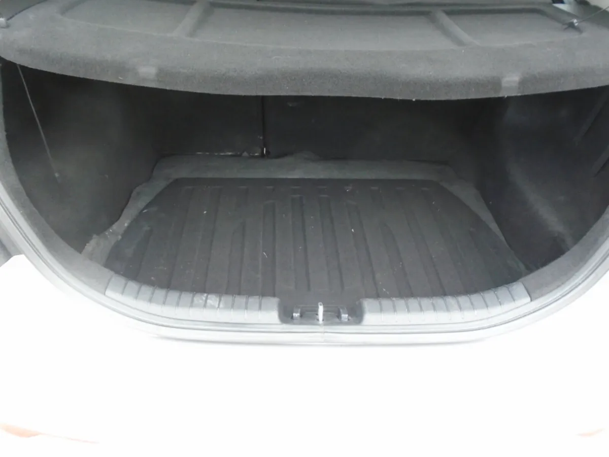 Kia Ceed Hatchback, Diesel, 2010, Silver