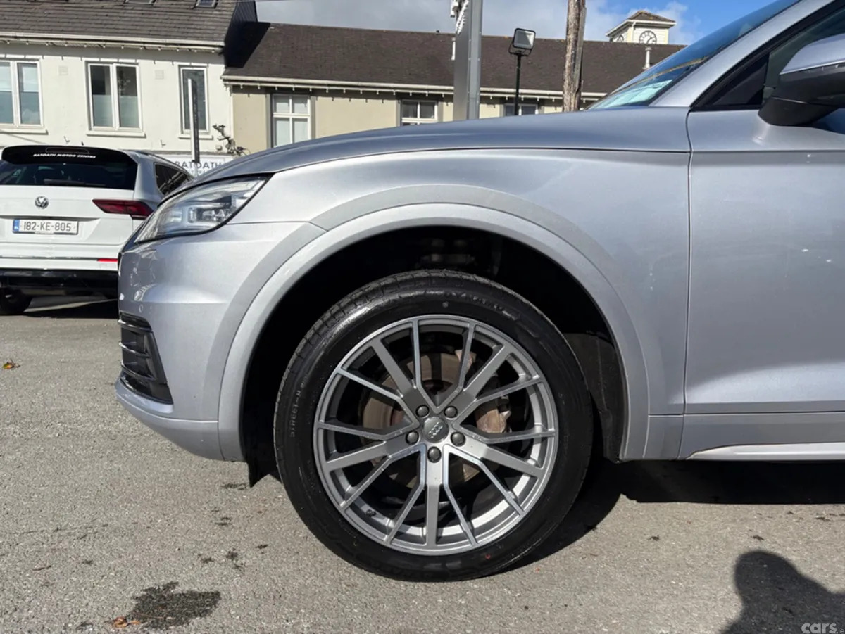Audi Q5 SUV, Diesel, 2018, Grey