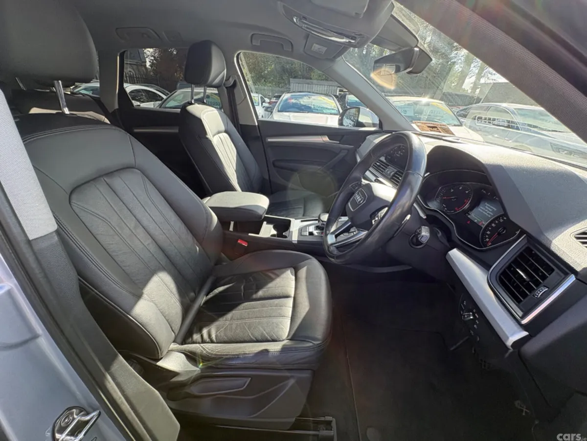 Audi Q5 SUV, Diesel, 2018, Grey