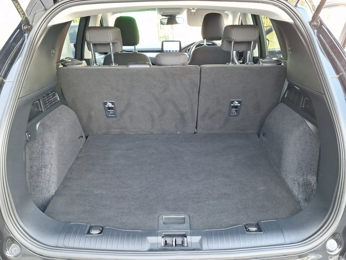 Ford Kuga MPV, Petrol Plug-in Hybrid, 2020, Black