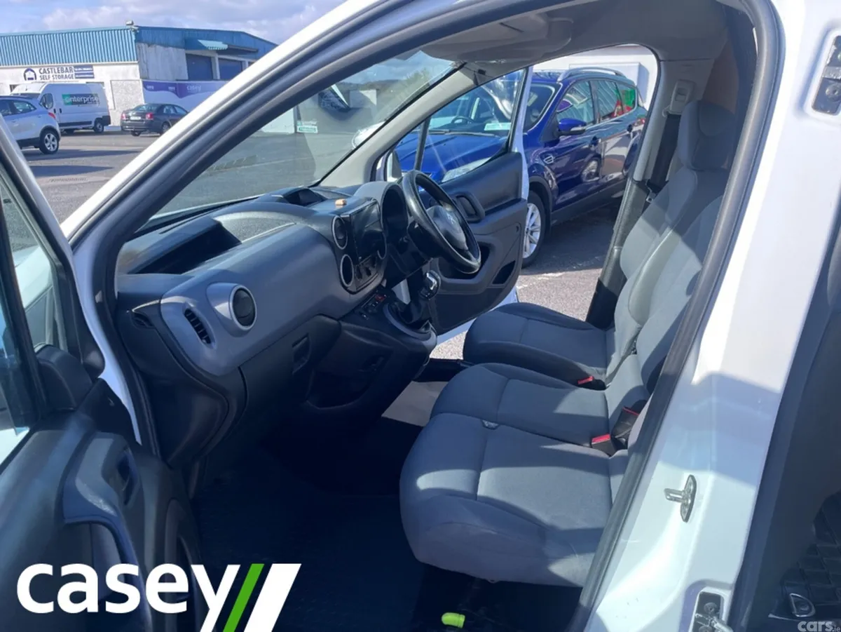 Citroen Berlingo Van, Diesel, 2015, White