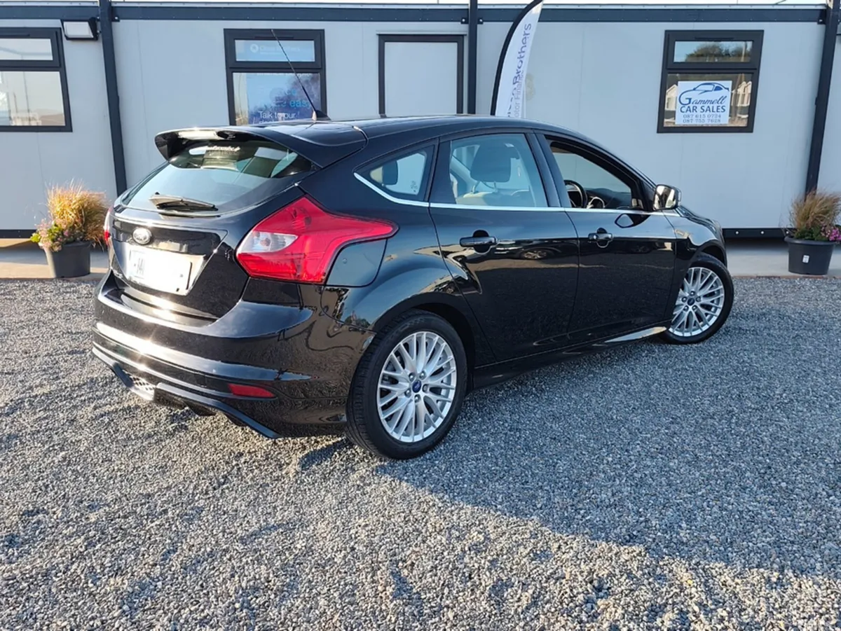 Ford Focus Hatchback, Diesel, 2014, Black