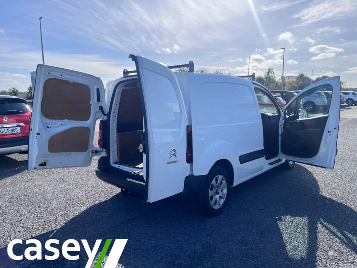 Citroen Berlingo Van, Diesel, 2015, White