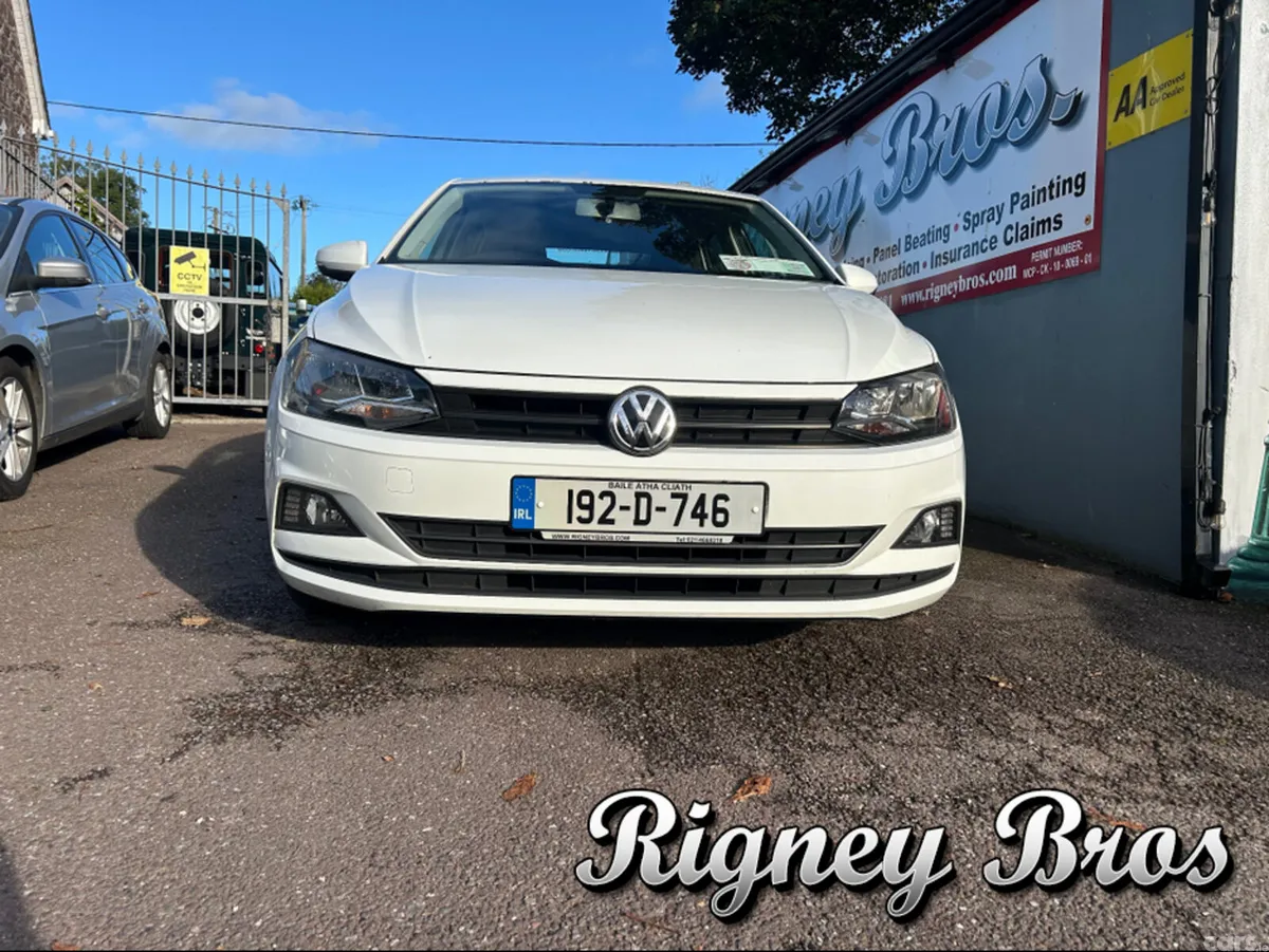 Volkswagen Polo Hatchback, Petrol, 2019, White
