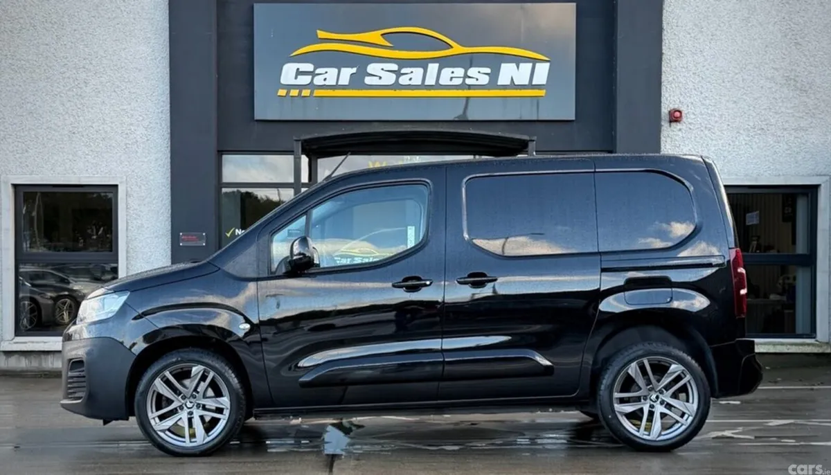 Citroen Berlingo MPV, Diesel, 2023, Black