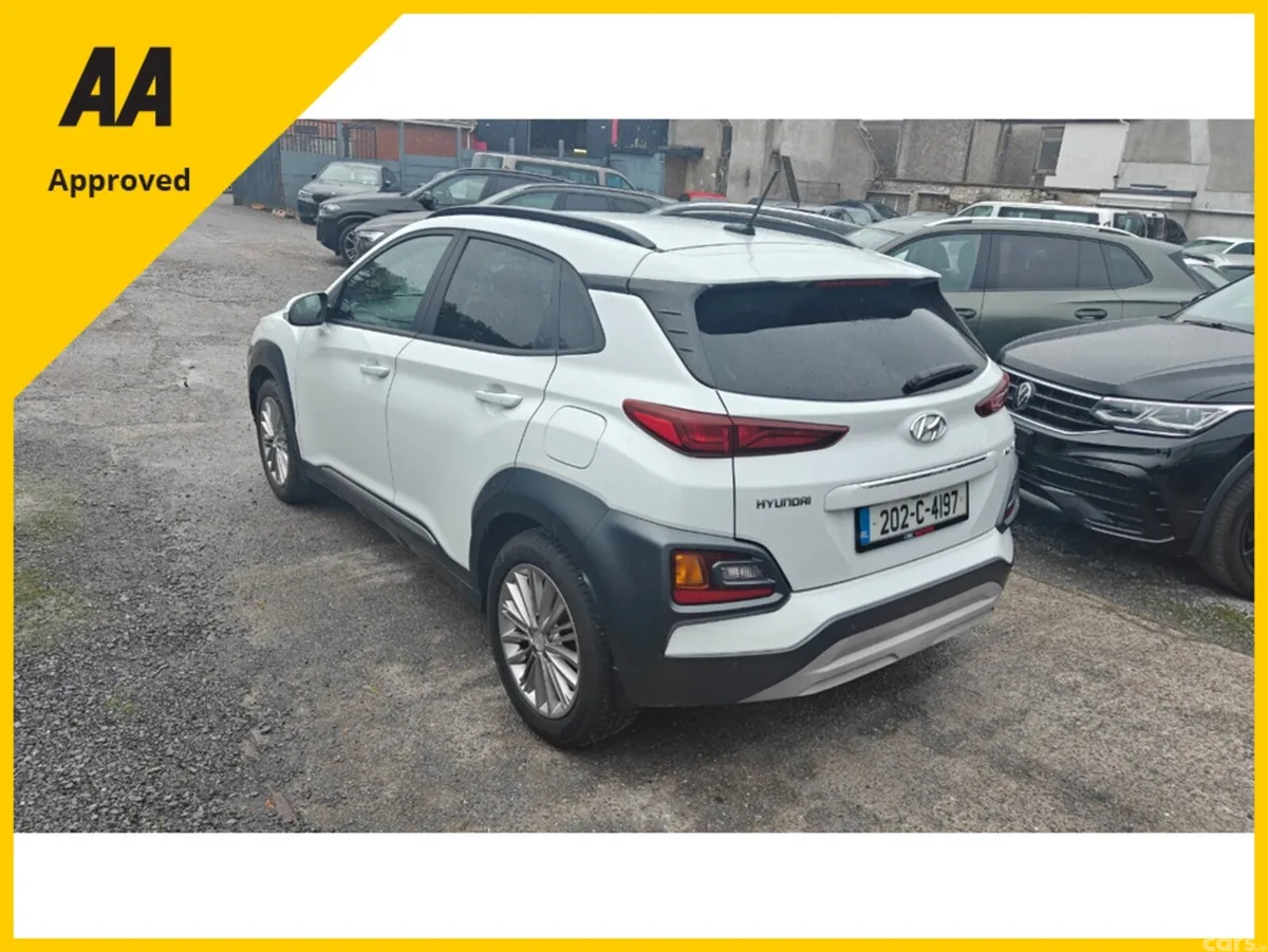 Hyundai KONA MPV, Petrol, 2020, White