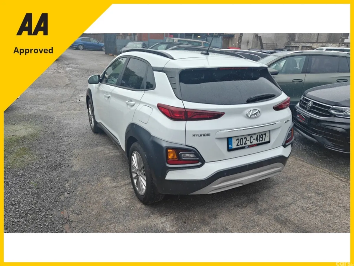 Hyundai KONA MPV, Petrol, 2020, White