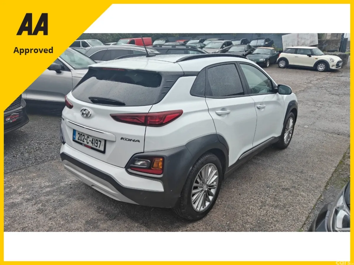 Hyundai KONA MPV, Petrol, 2020, White