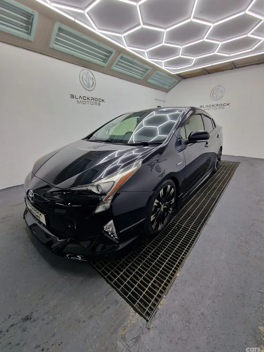 Toyota Prius Hatchback, Petrol Hybrid, 2016, Black