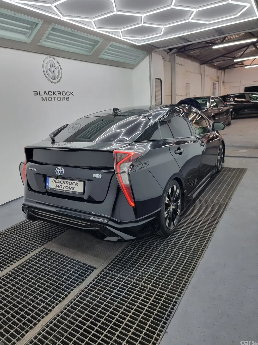 Toyota Prius Hatchback, Petrol Hybrid, 2016, Black