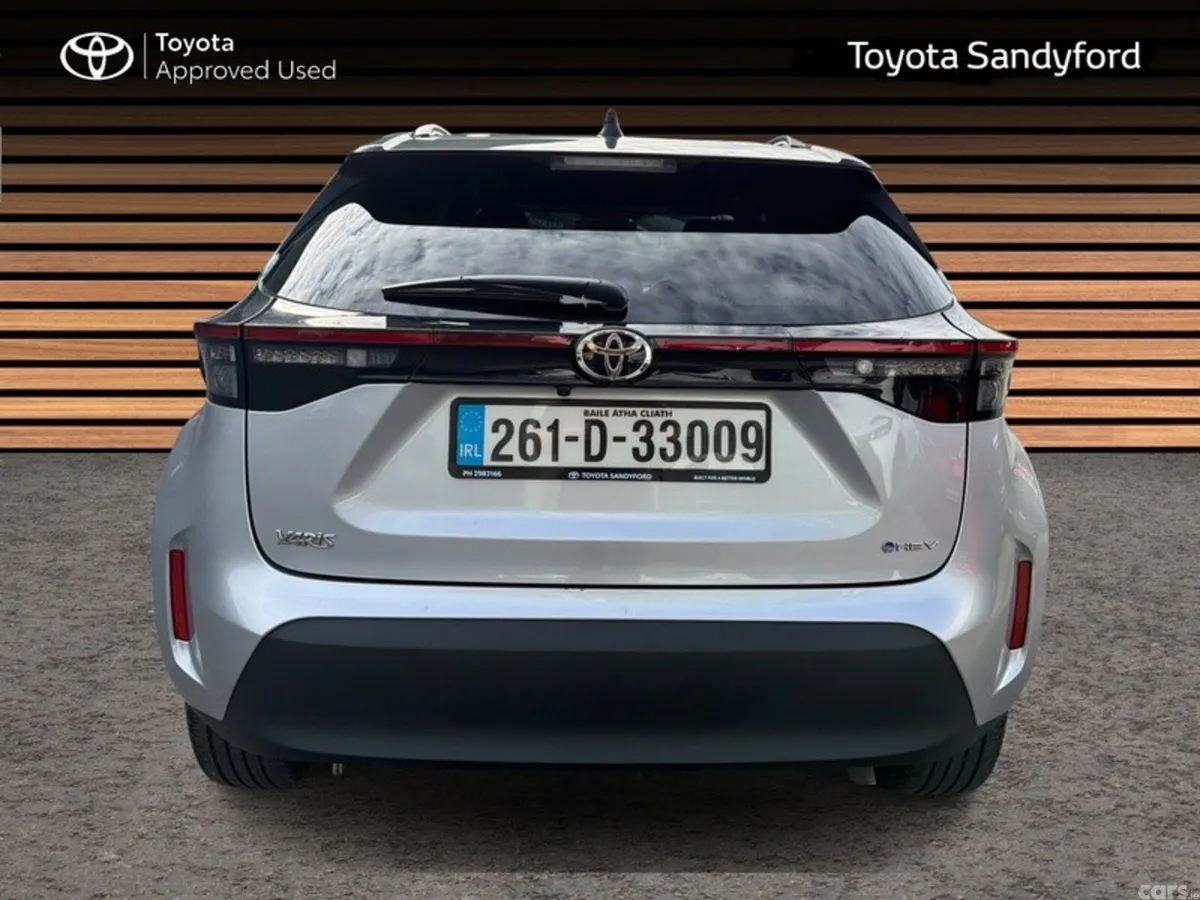 Toyota Yaris Cross Hatchback, Petrol Hybrid, 2026, Grey