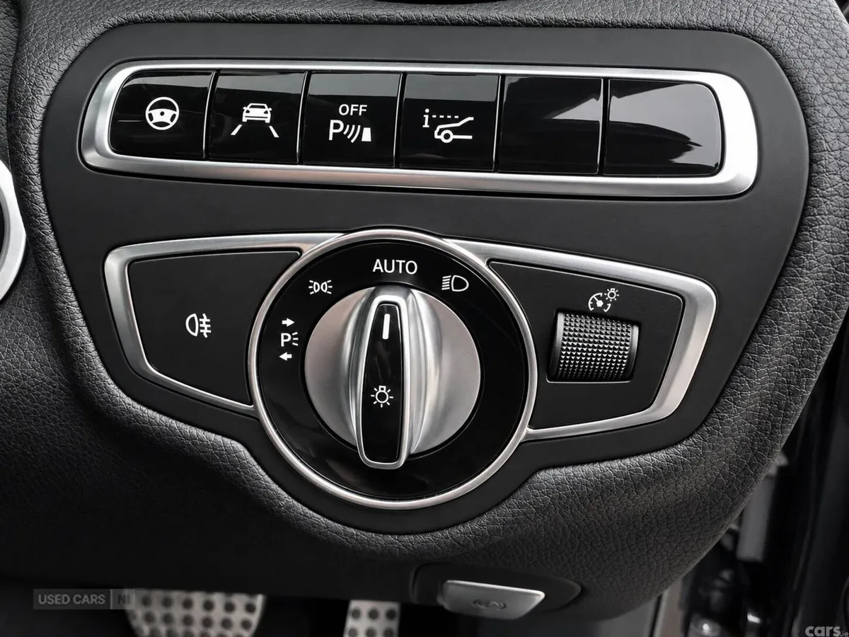 Mercedes-Benz C-Class , Petrol, 2015, Black